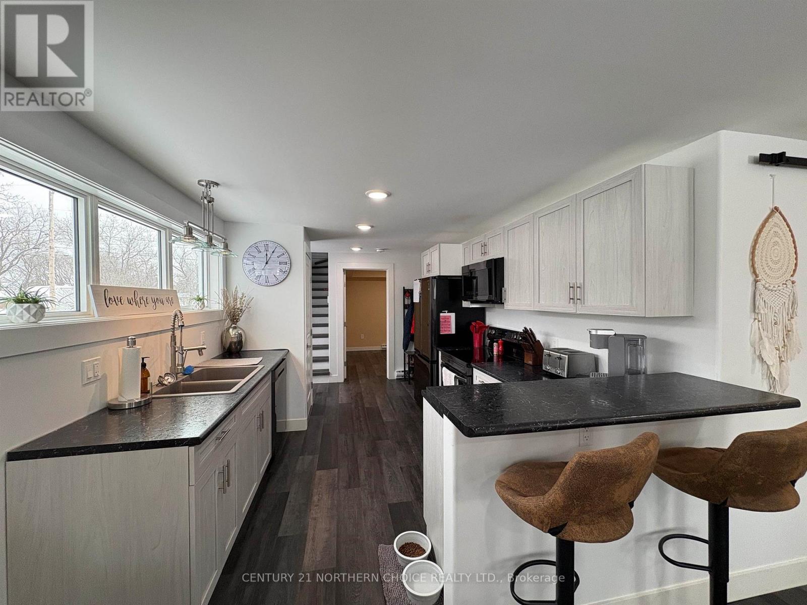 1026 THIRD STREET E - 9
