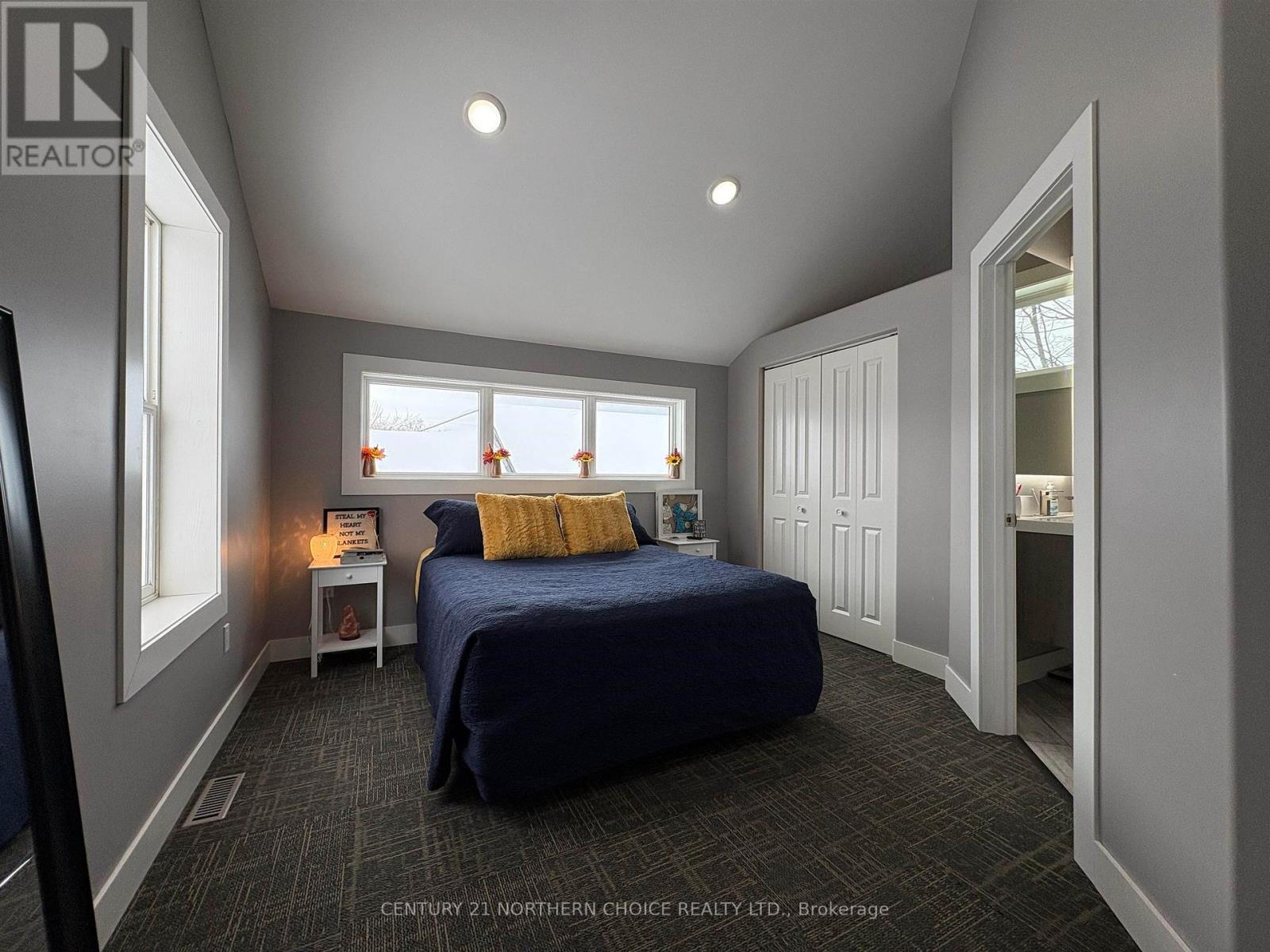 1026 THIRD STREET E - Image 30