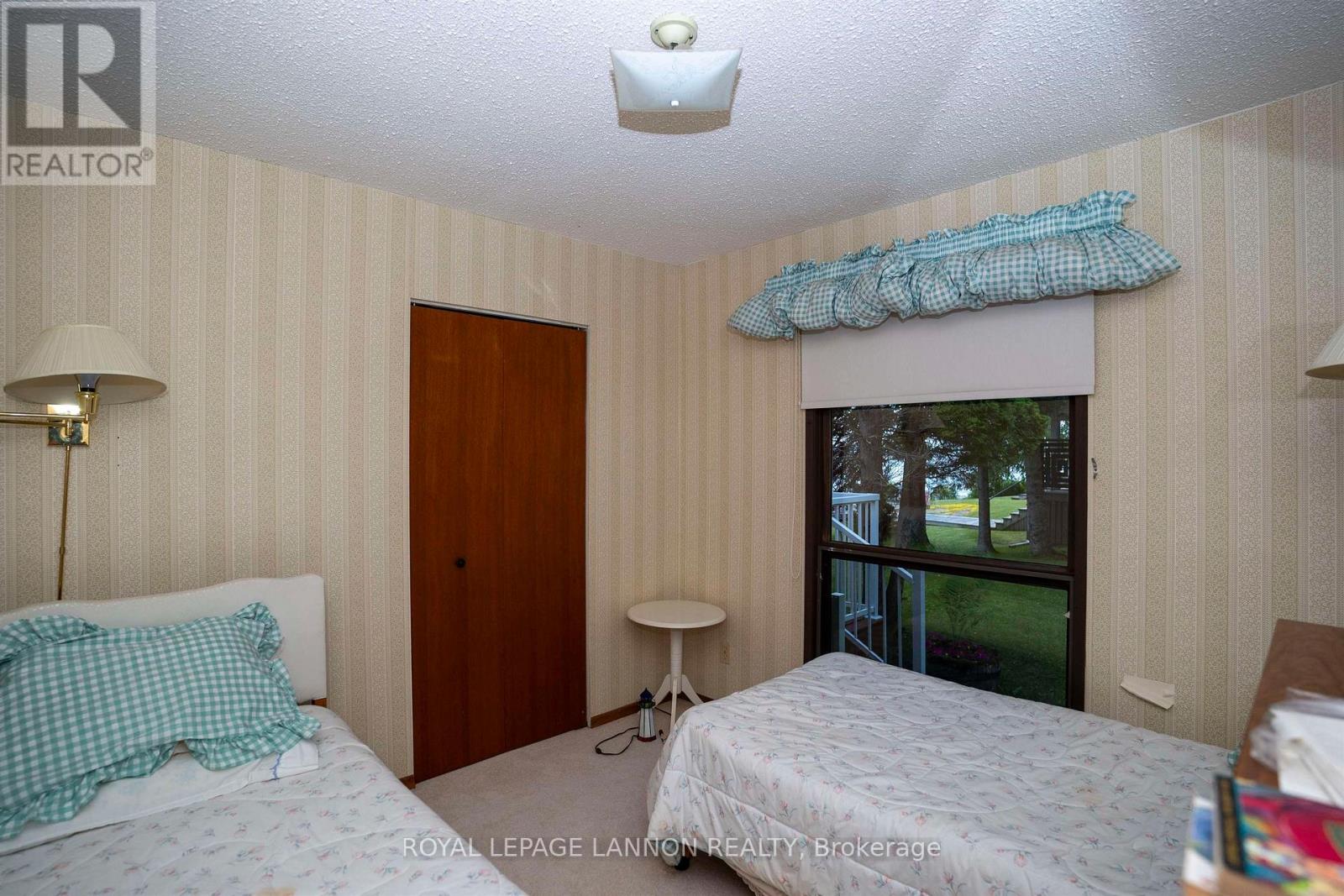 363 AMETHYST HARBOUR CLIFF AVE - 30