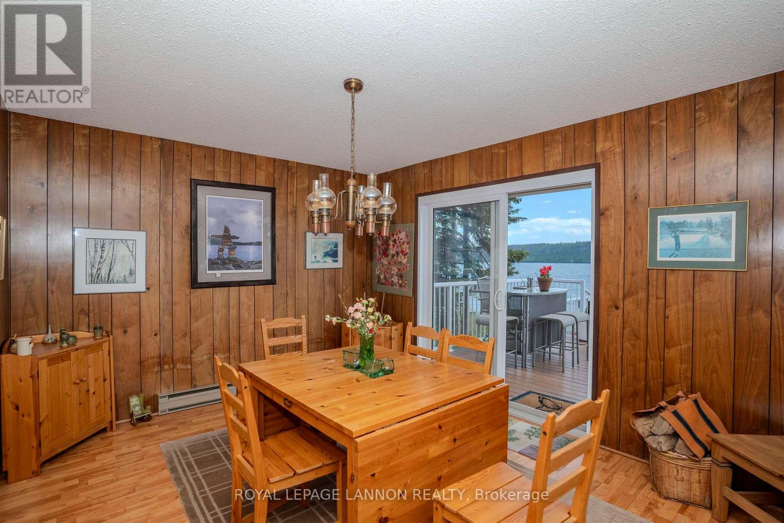 363 AMETHYST HARBOUR CLIFF AVE - 14
