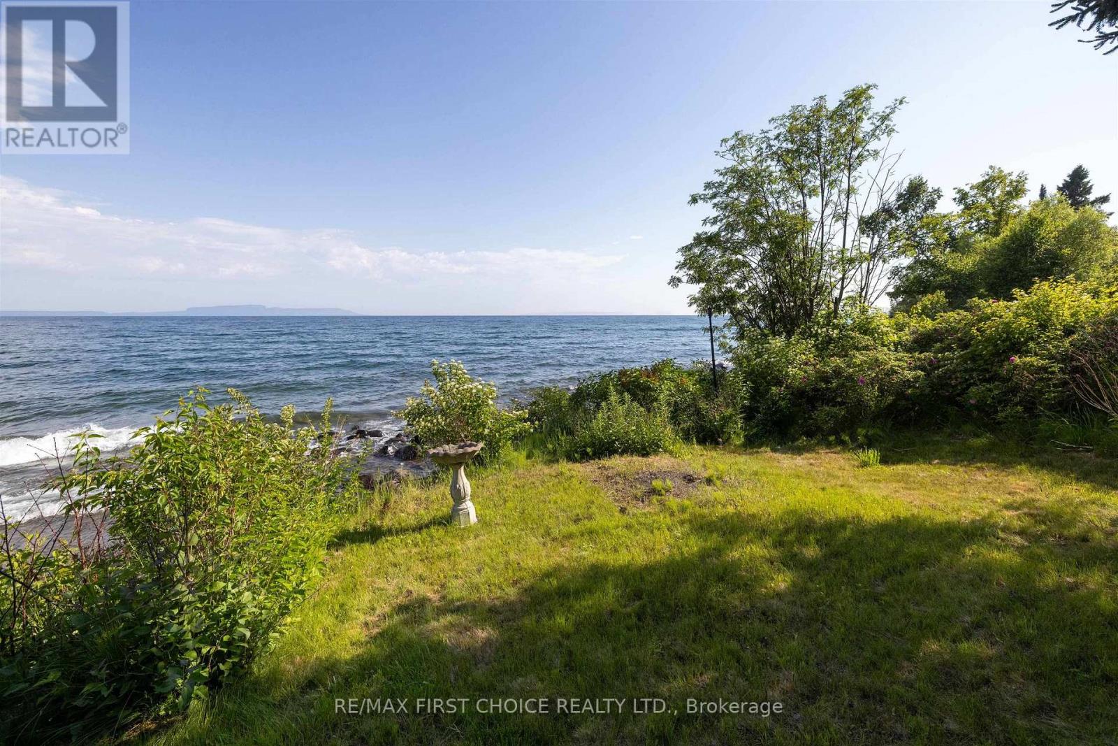 1185 SUNRISE BEACH ROAD - 37
