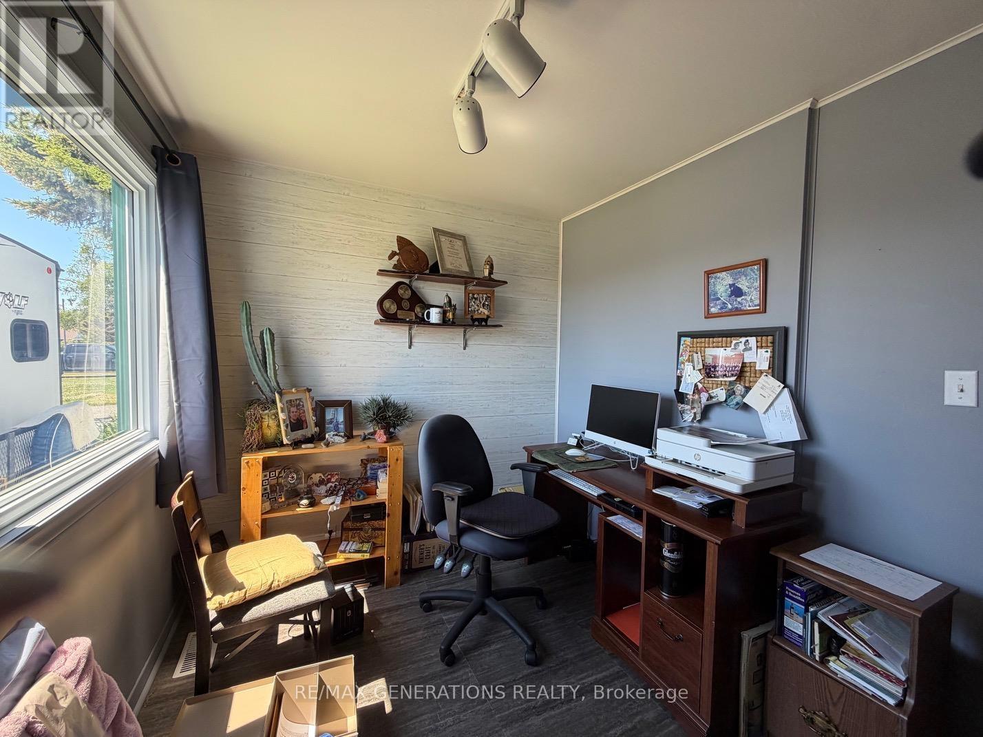 39 LAURIER AVENUE - Image 7