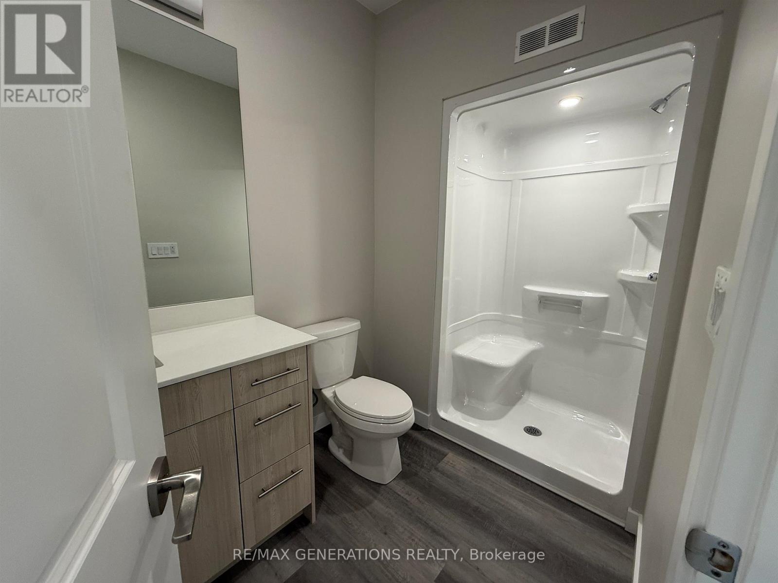 154 BRUIN CRESCENT - 9