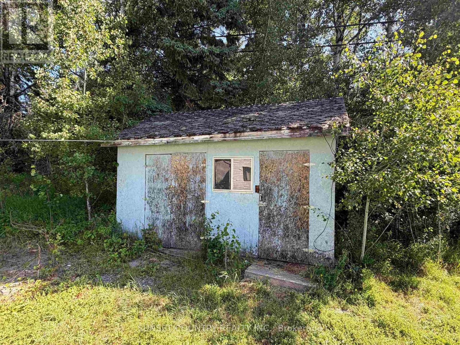 36 SHERBROOKE STREET - Image 23