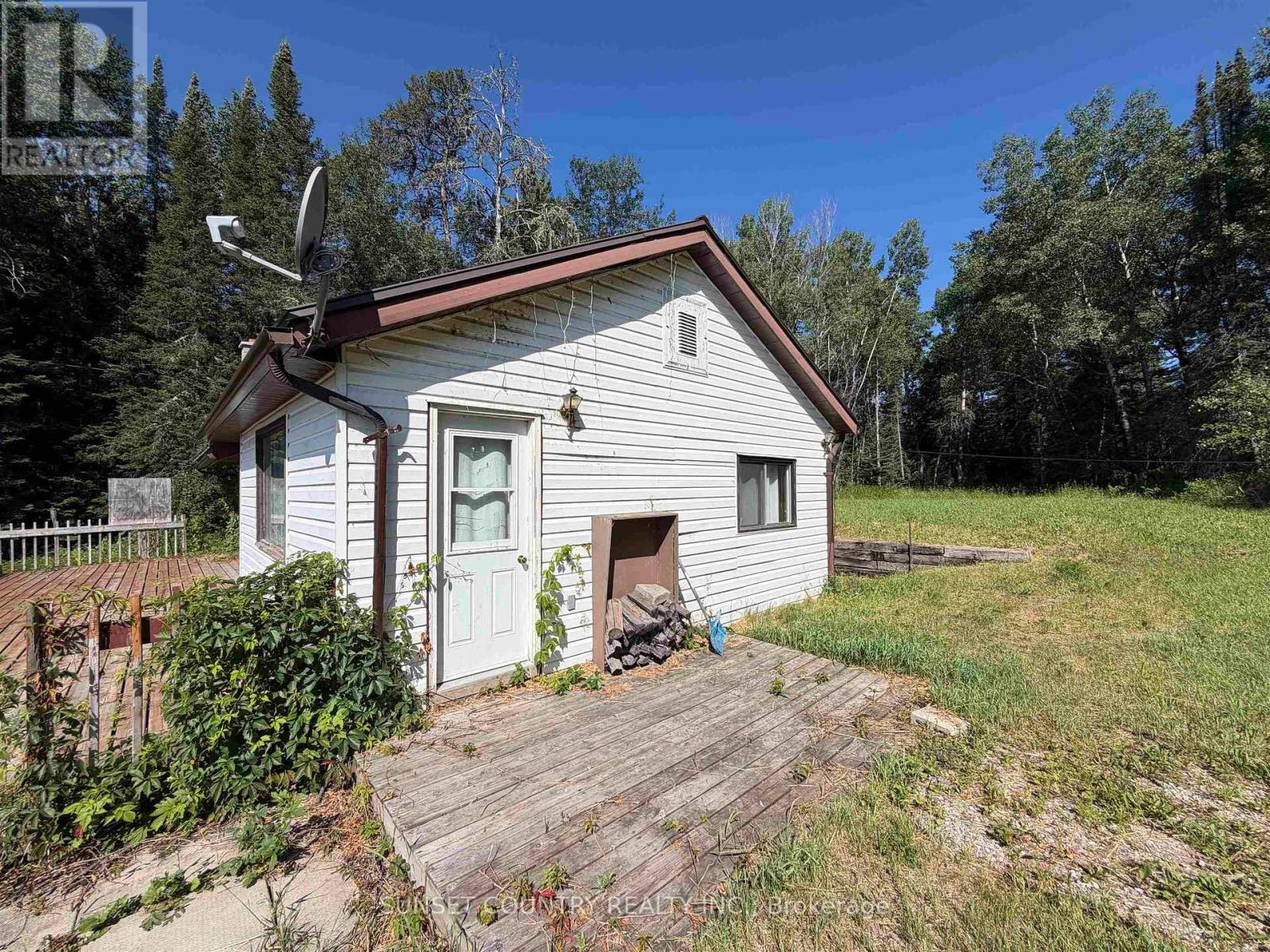 36 SHERBROOKE STREET - Image 3