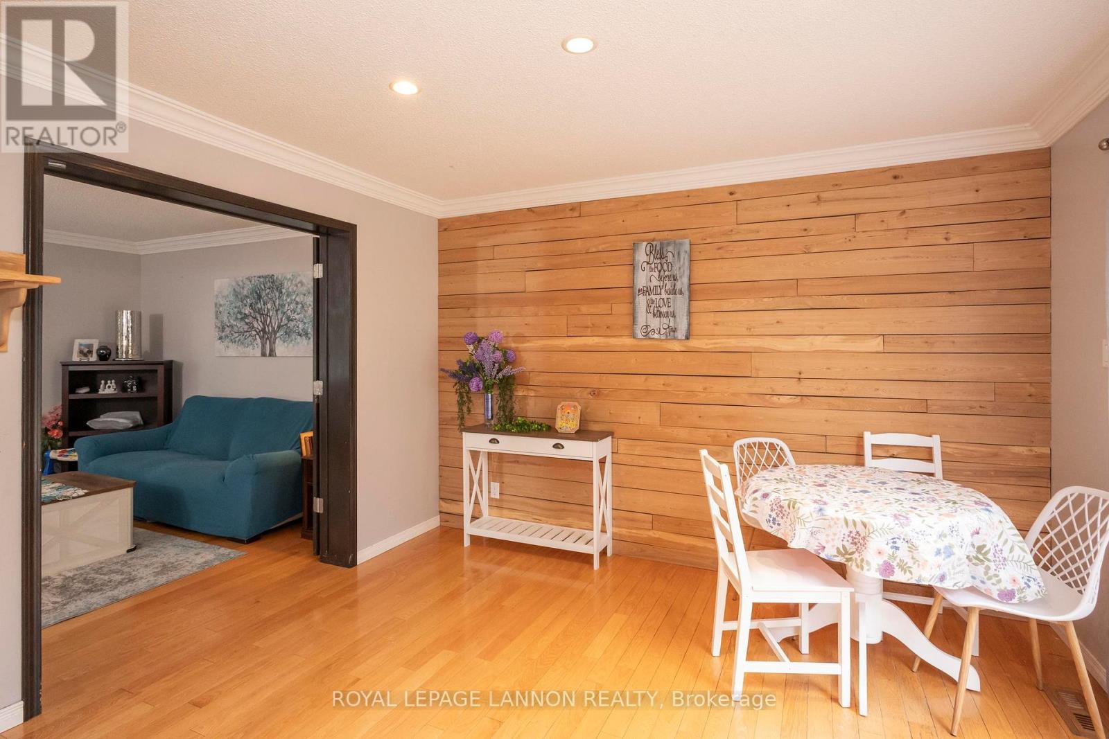 192 RIVIERA DRIVE - 7