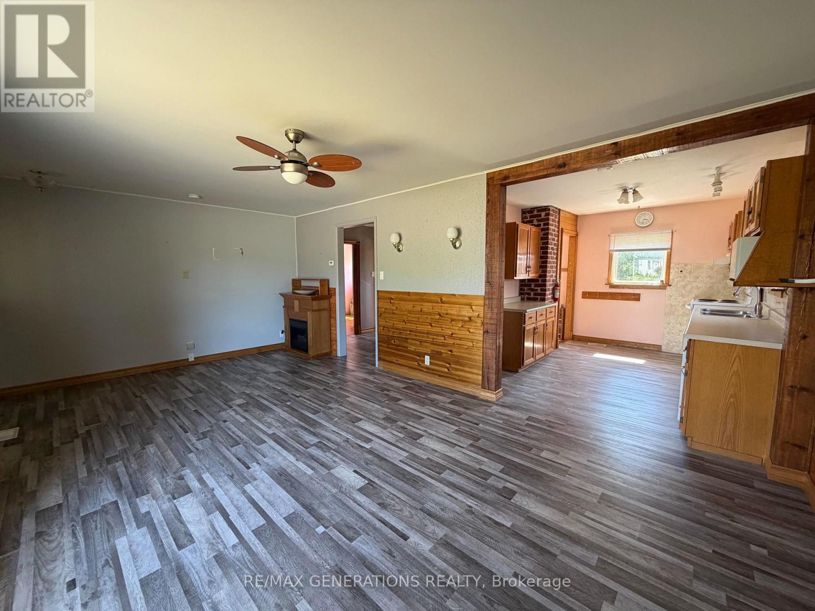 4 ELIZABETH AVENUE - Image 6