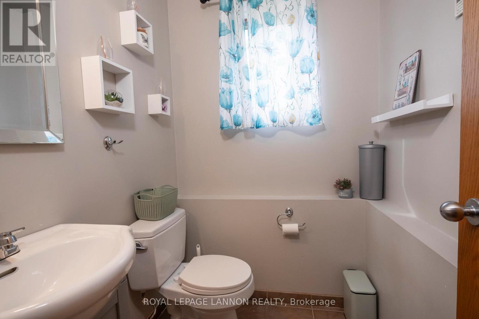 192 RIVIERA DRIVE - Image 21