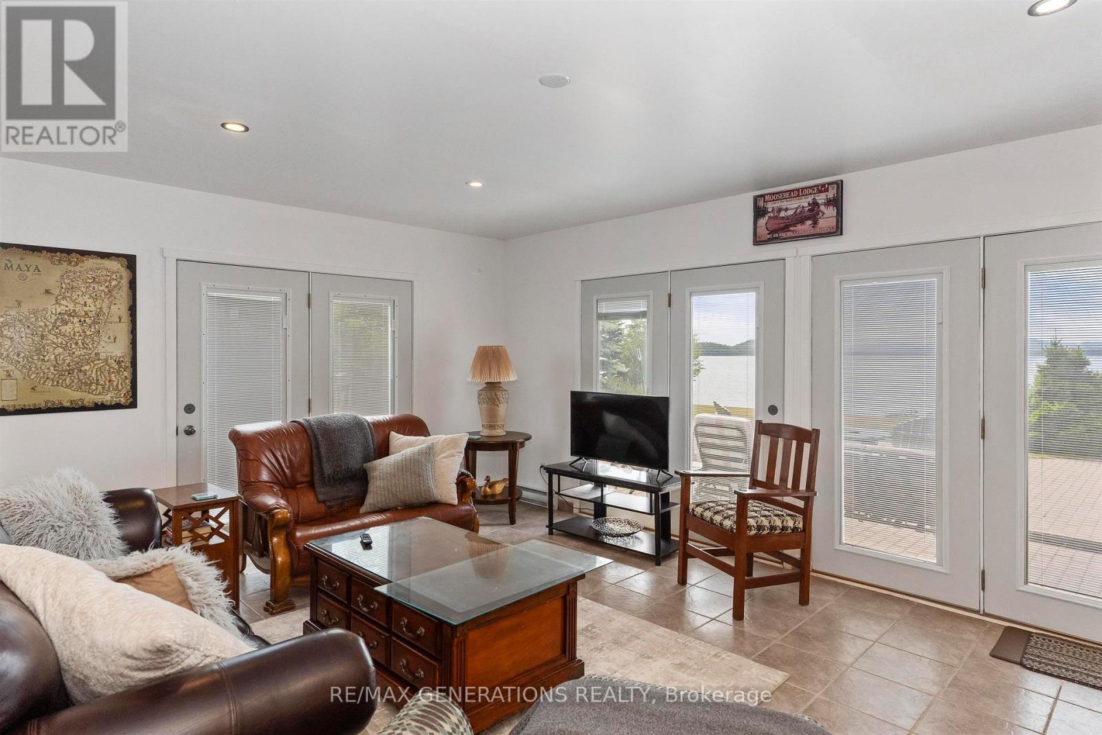 664 MEMORY ROAD - 22