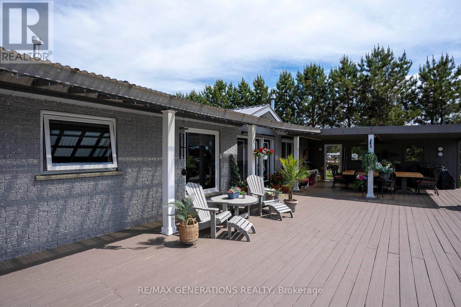 664 MEMORY ROAD - Image 35