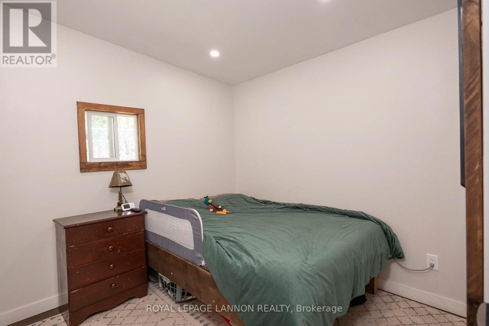 20 UNION SCHOOL ROAD S - 16