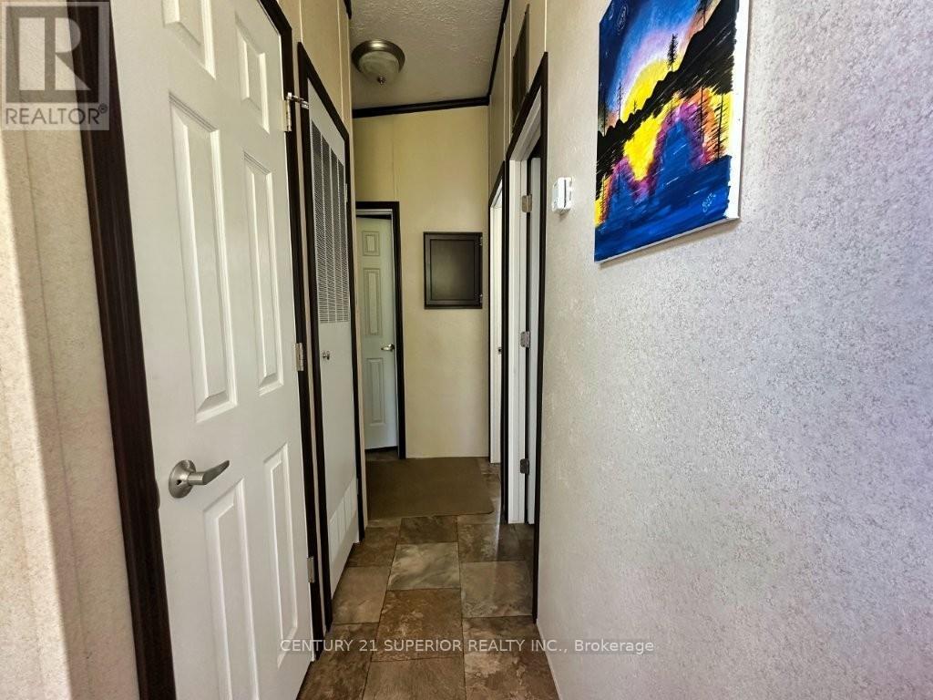 303 LOON LAKE ROAD W - 16