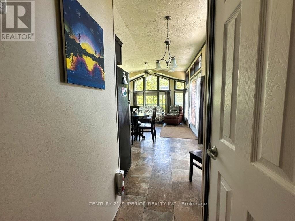 303 LOON LAKE ROAD W - 29