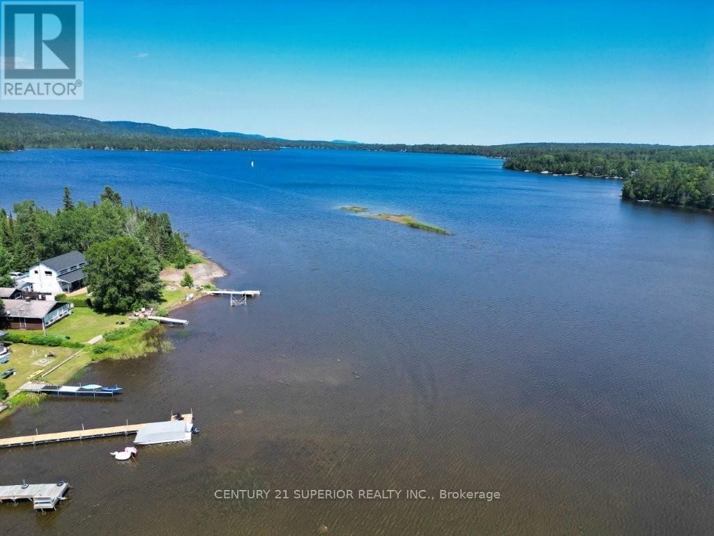 303 LOON LAKE ROAD W - Image 8