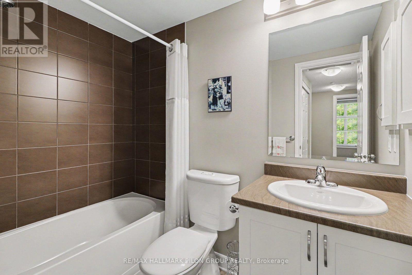 #301 230 TITANIUM PRIVATE - Image 16