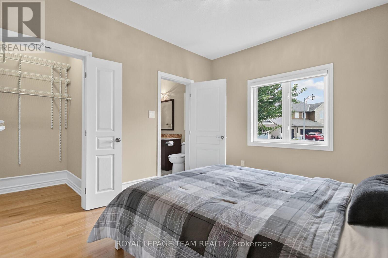 201 TRAILGATE STREET - Image 26