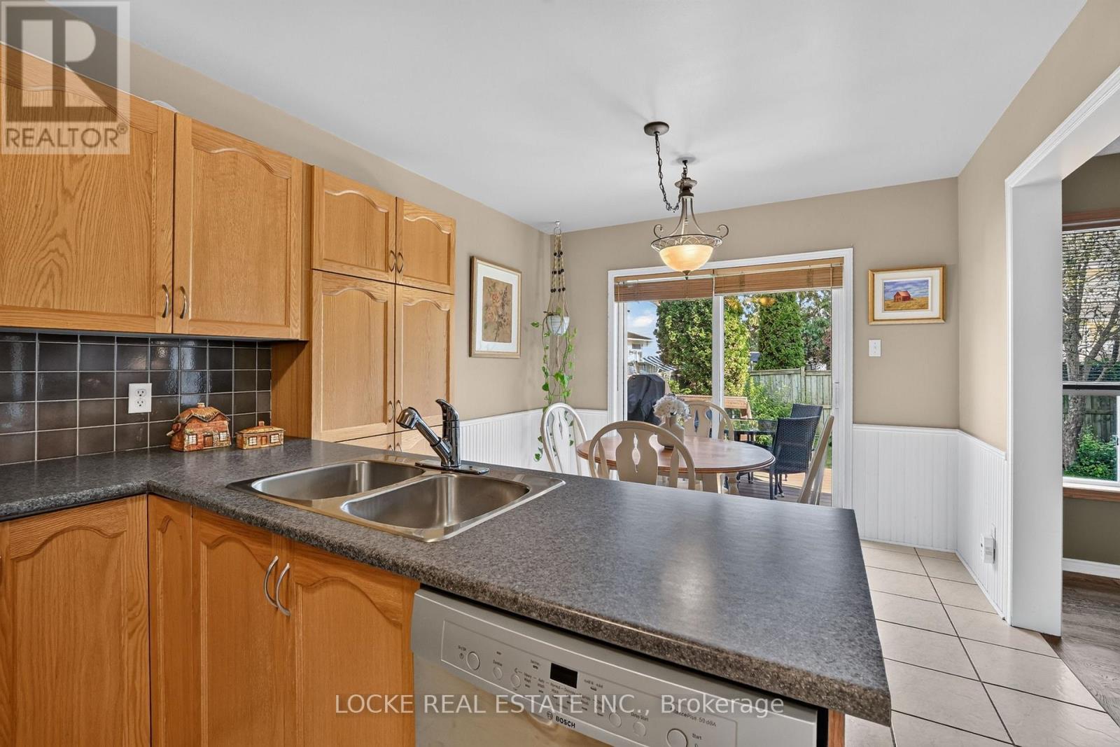 2186 GARDENWAY DRIVE - Image 13