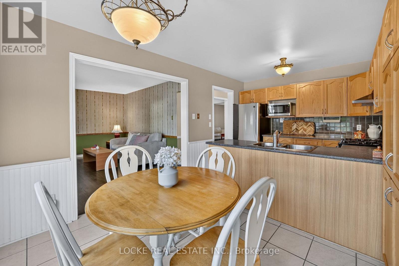 2186 GARDENWAY DRIVE - Image 17