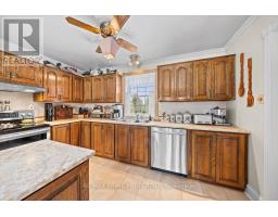 1530 Royal Orchard Drive, Ottawa, ON K4C1A9 Photo 12