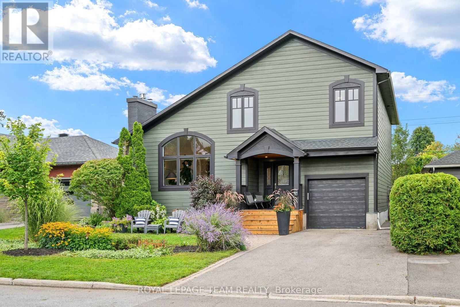 642 TILLBURY AVENUE W - 1
