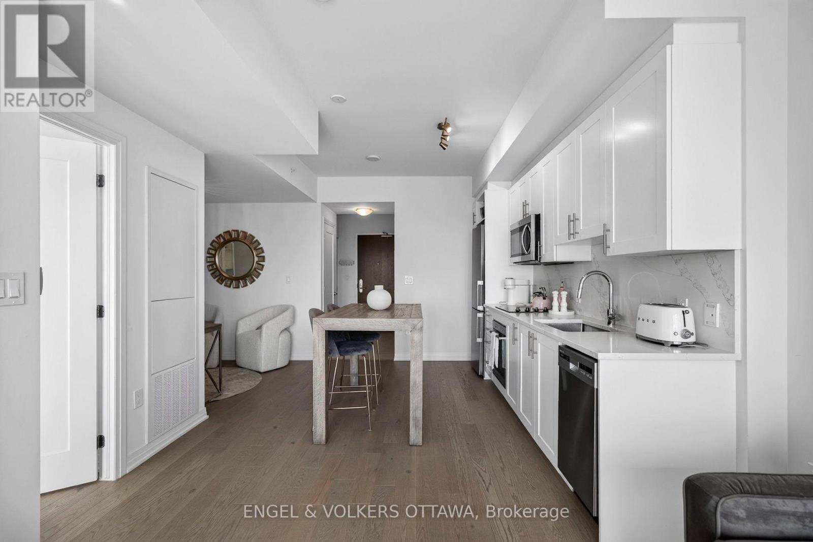 #1503 805 CARLING AVENUE - Image 13