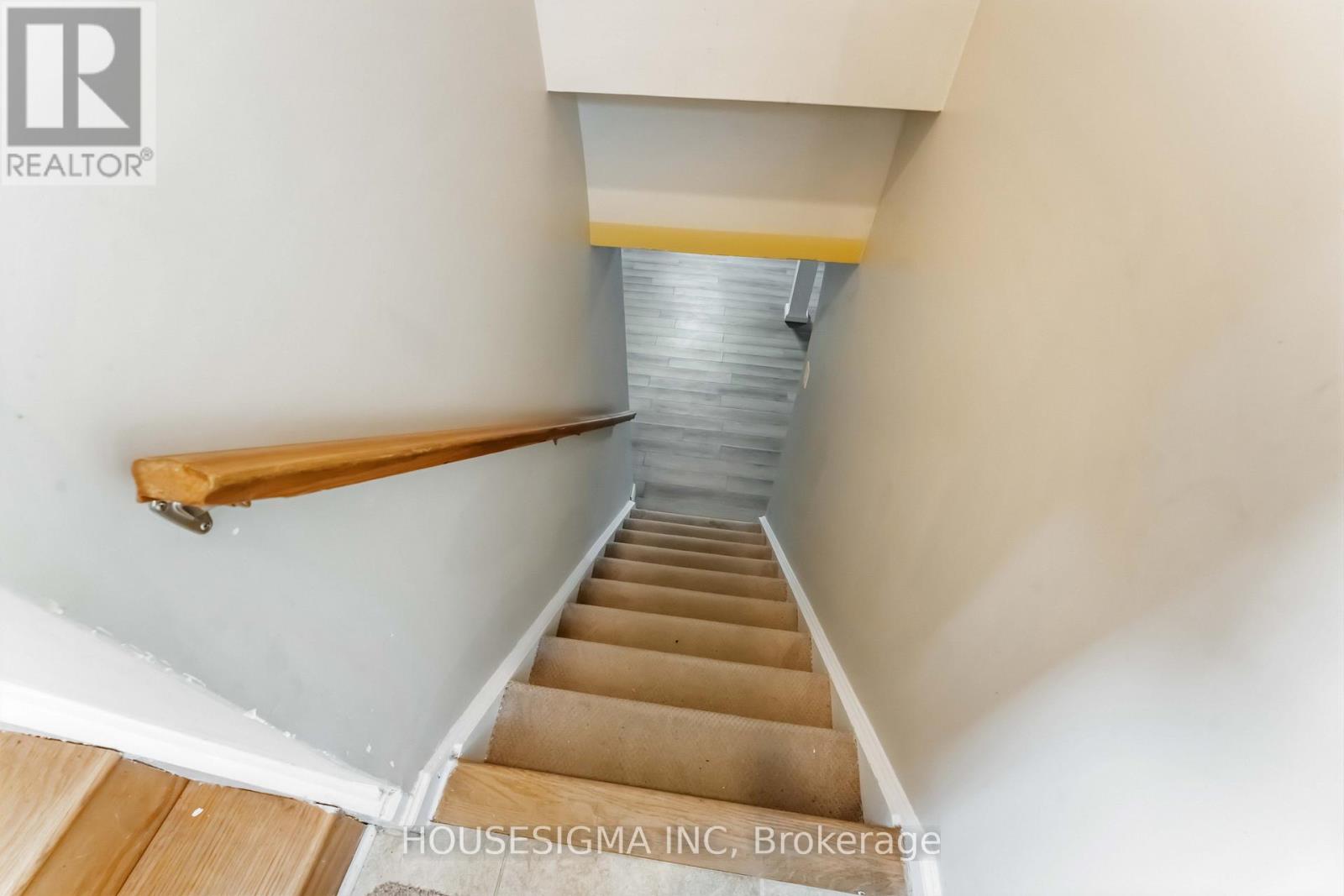 1047 RICHARD AVENUE - Image 29
