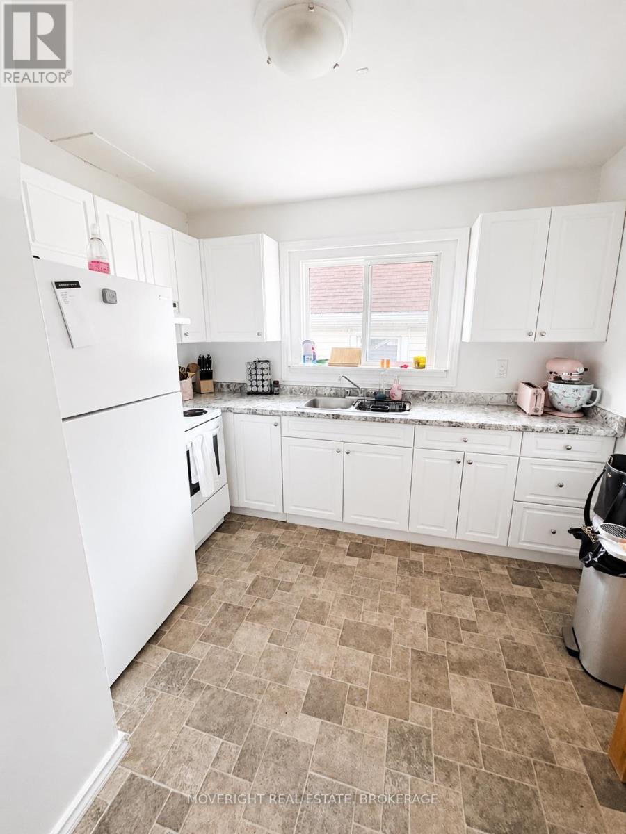 #Unit 3 24 Ottawa Street, St. Catharines (Downtown), Ontario, L2R1Y9, St. Catharines (Downtown), Ontario — photo 3 of 5
