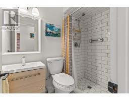 Bathroom - 93 Riverview Boulevard, St  Catharines, ON L2T3M3 Photo 10