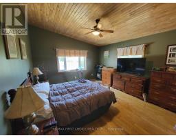 Primary Bedroom - 1611 Hwy 11/71, Alberton, ON P9A3M2 Photo 6
