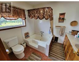 1611 Hwy 11/71, Alberton, ON P9A3M2 Photo 14