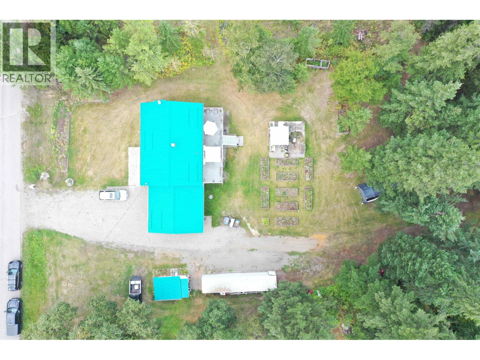 330 CARAGANA ROAD - Image 35