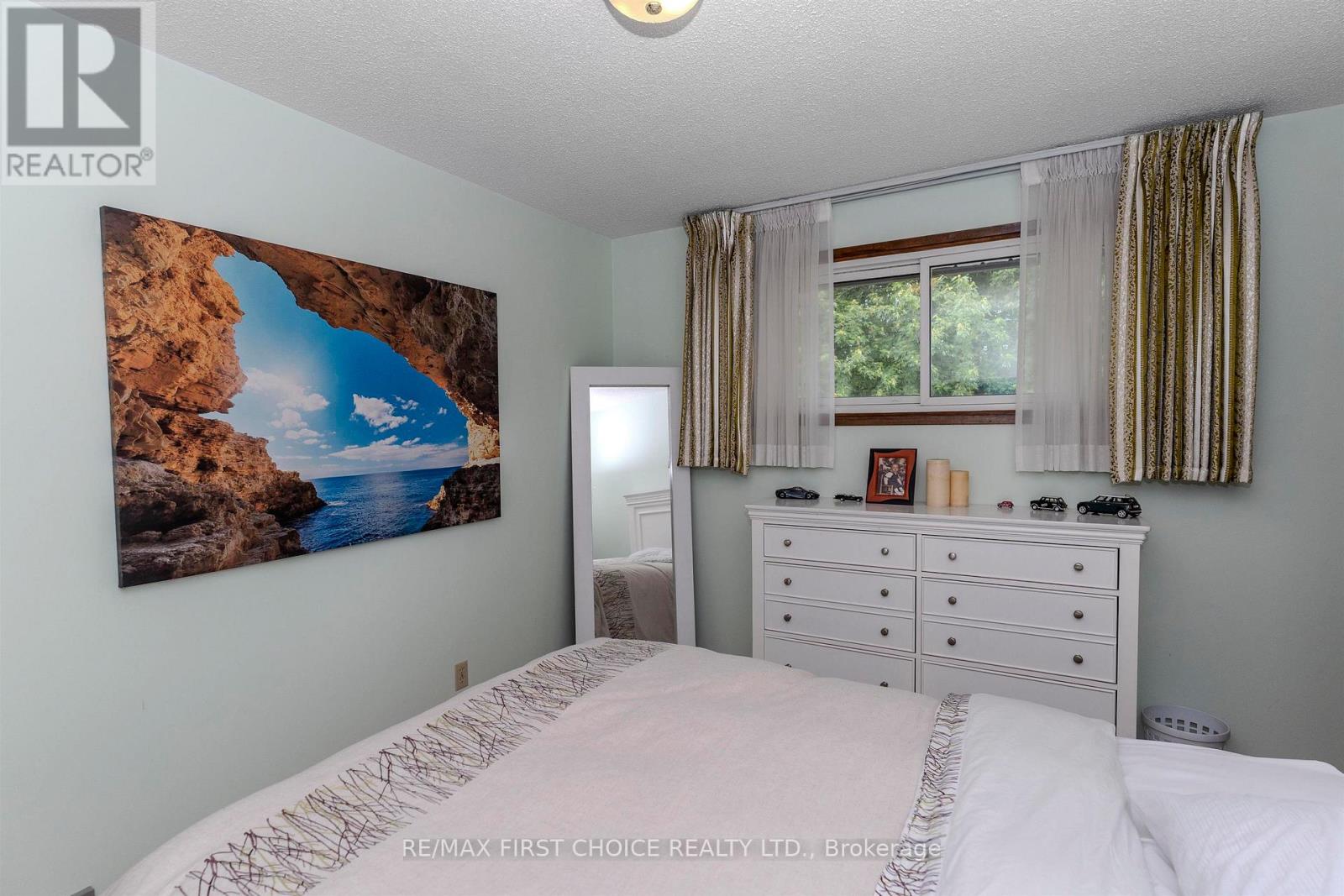 386 LAMBTON PLACE - Image 22