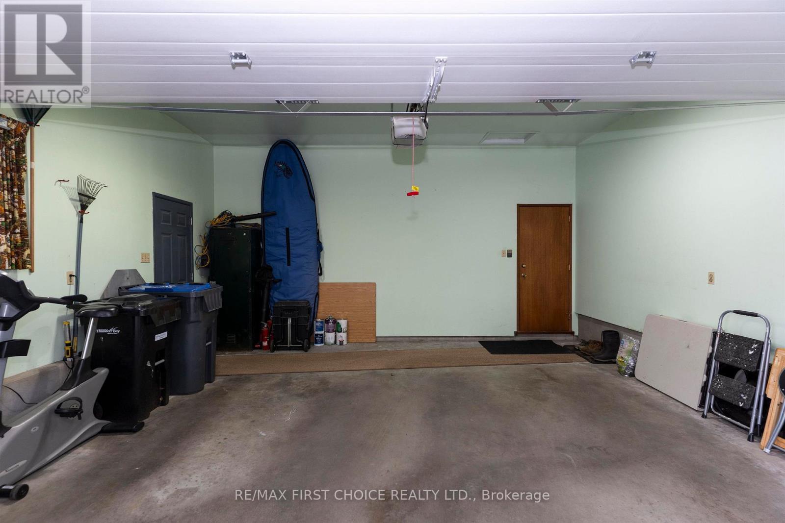 386 LAMBTON PLACE - 49