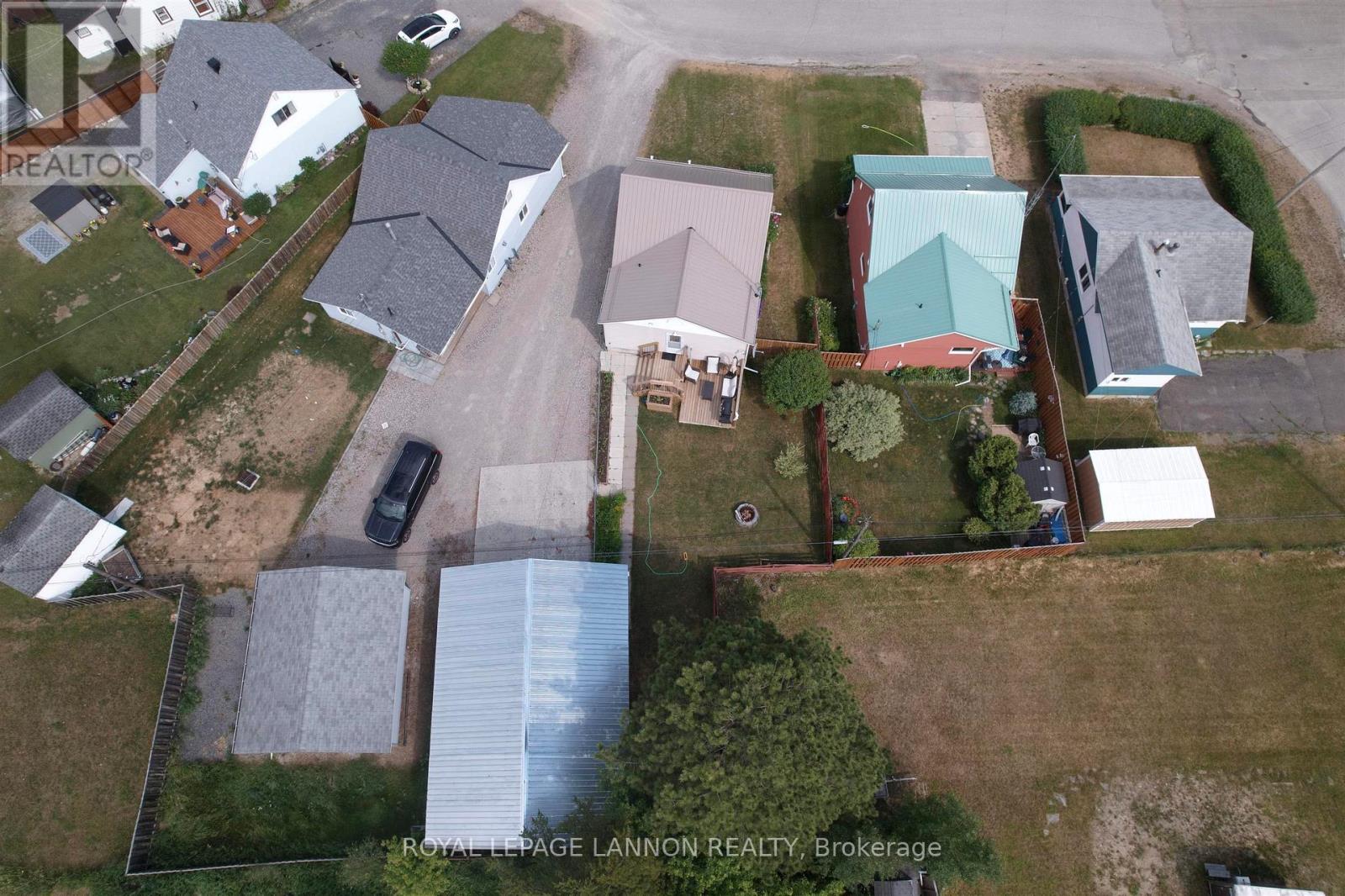312 BALL PARK CRESCENT - 26