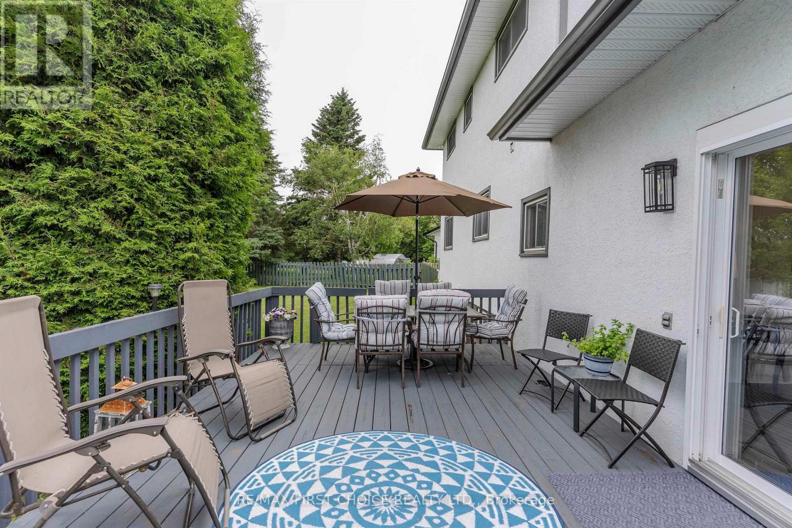 386 LAMBTON PLACE - Image 44