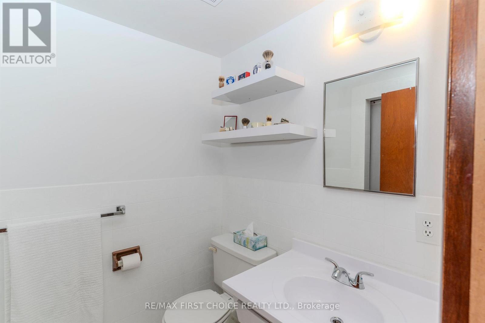 386 LAMBTON PLACE - Image 34