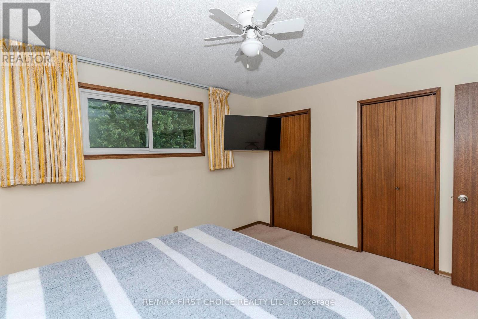 386 LAMBTON PLACE - Image 28