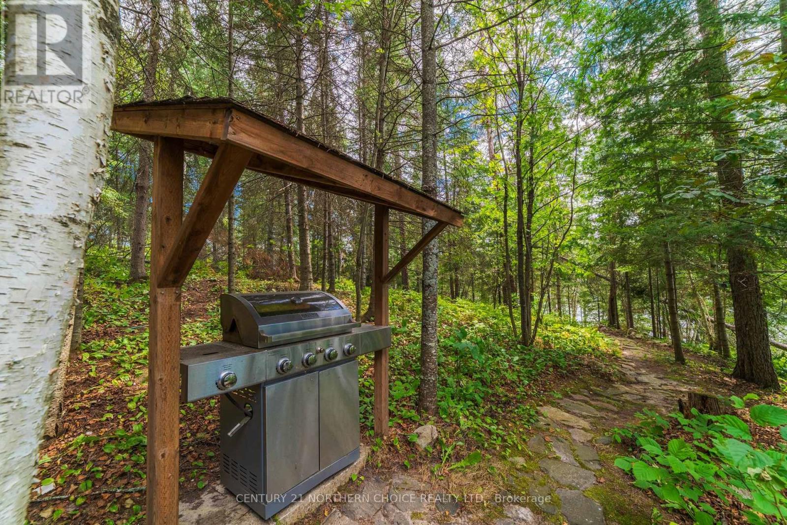 102 BERYL WINDER ROAD - 28