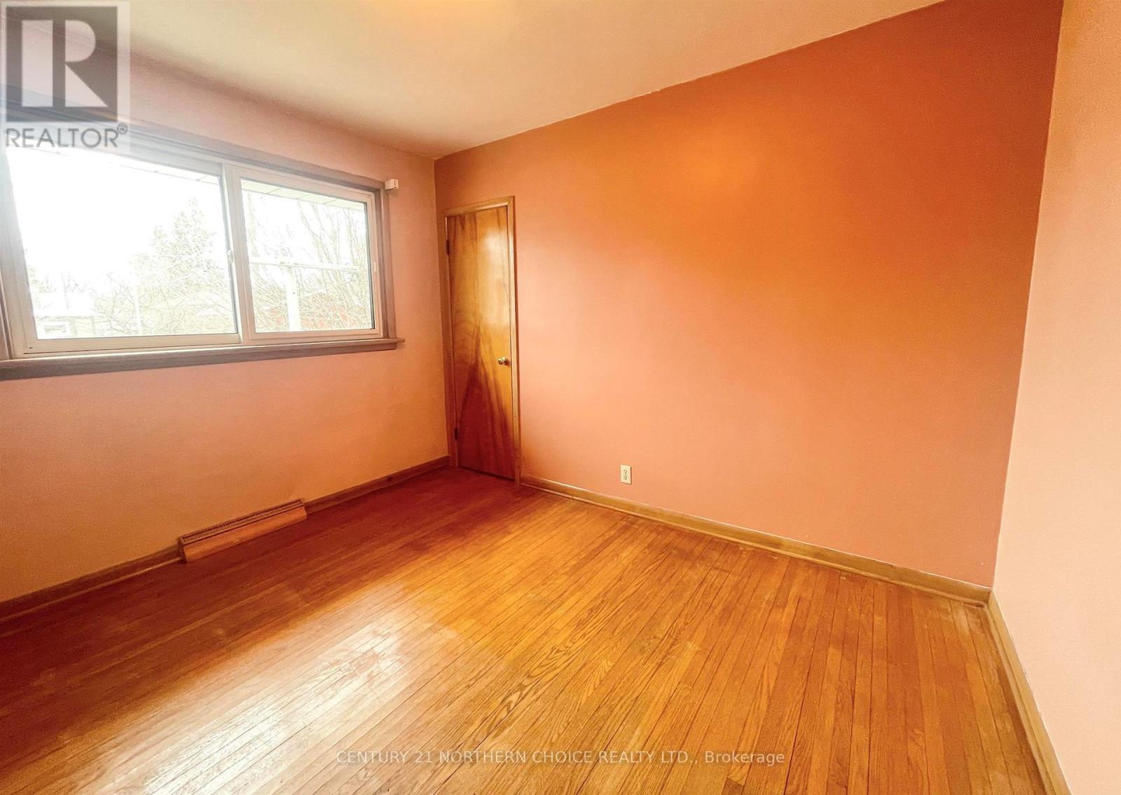 45 DINGWALL PARKWAY - 21
