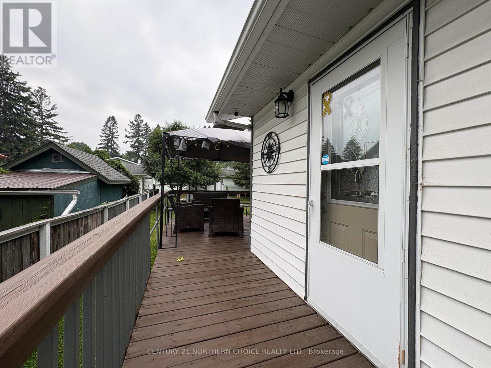 905 PORTAGE AVENUE N - 29