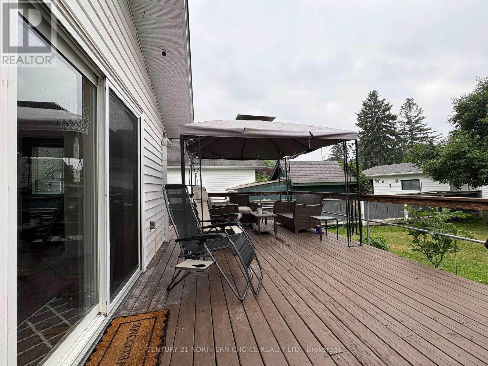 905 PORTAGE AVENUE N - Image 27