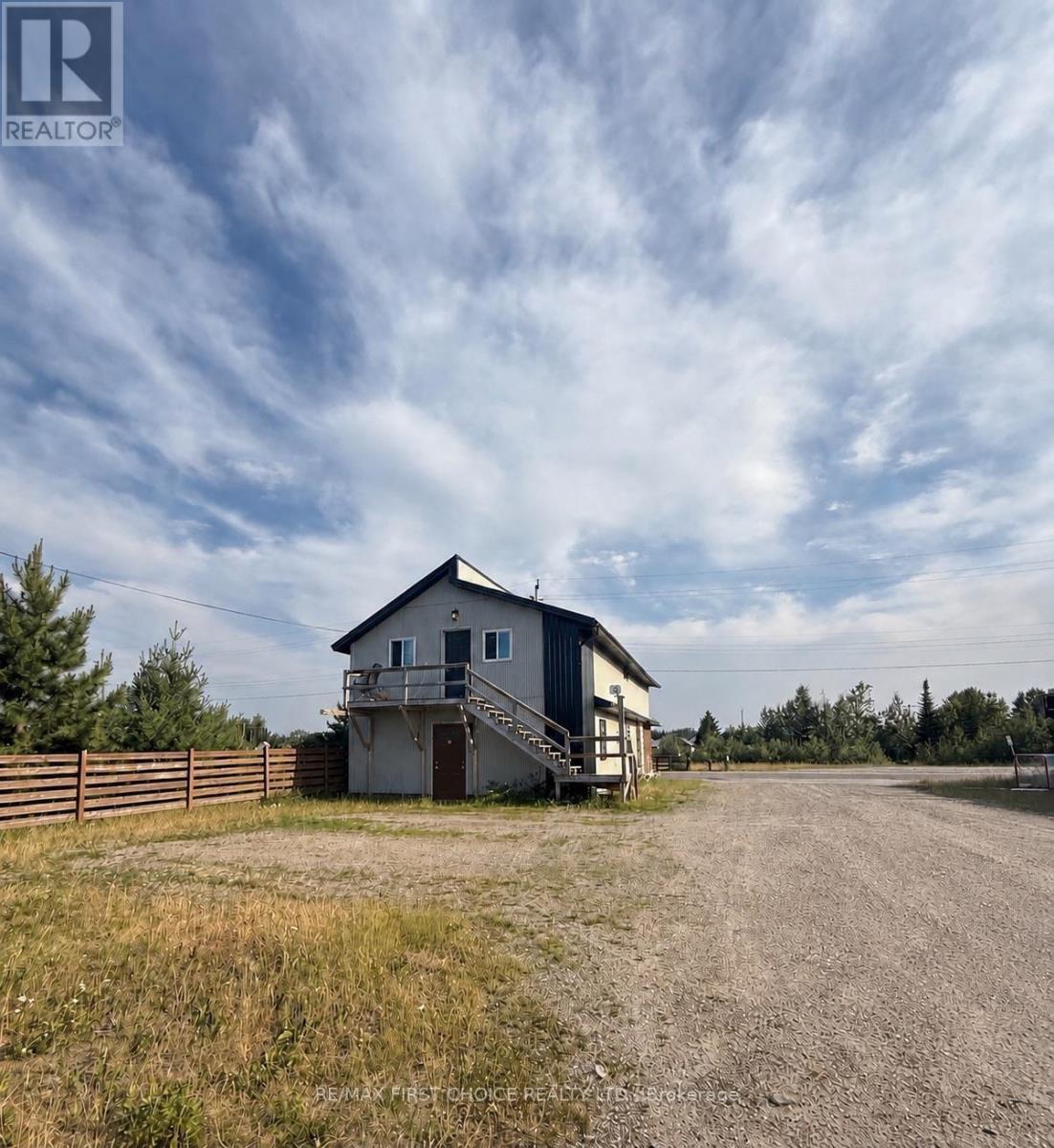 108 FIRST NE AVENUE - 3