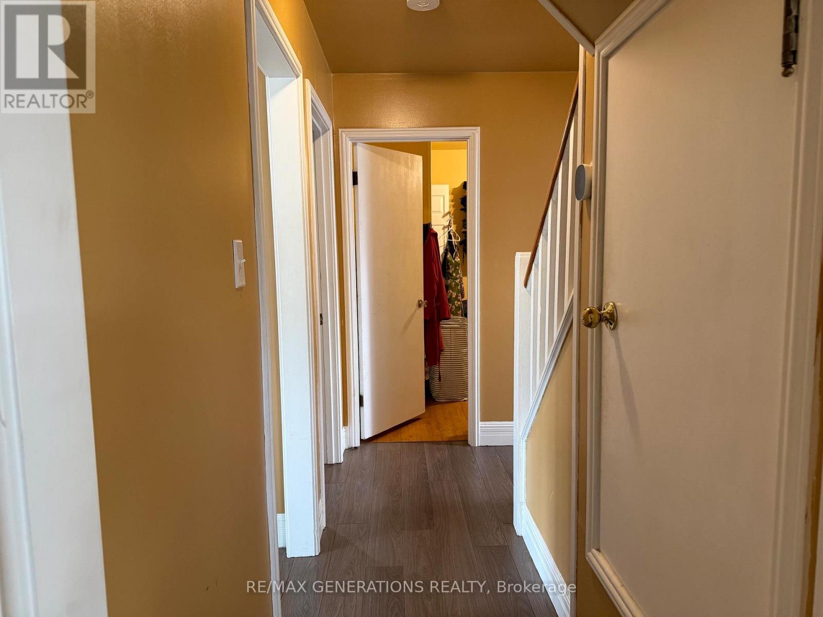 15 PRINCESS AVENUE - 11