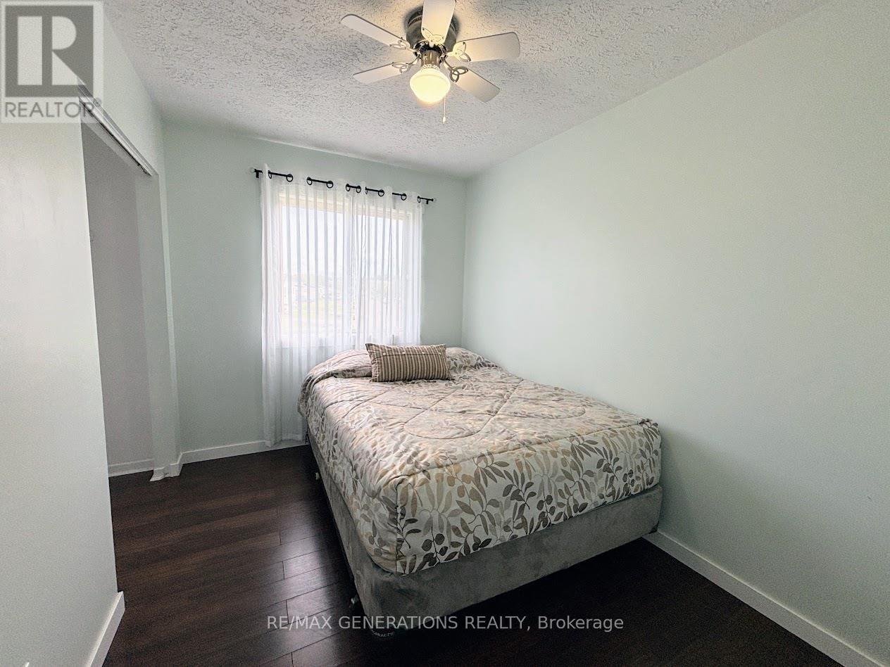 25 BROOKS STREET - 12