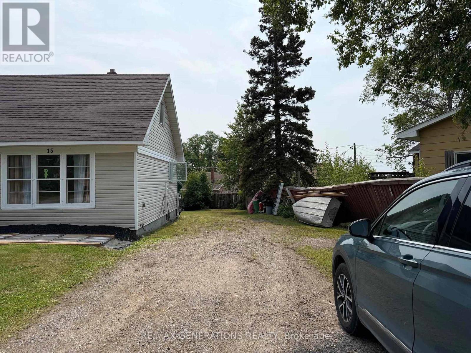 15 PRINCESS AVENUE - 41