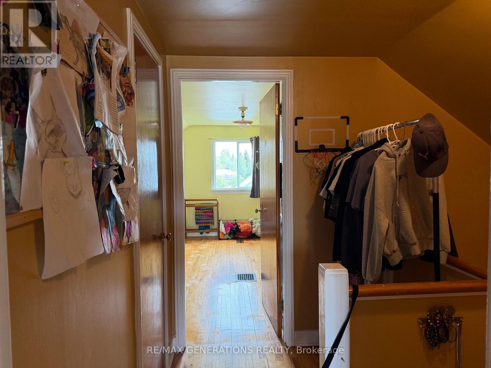 15 PRINCESS AVENUE - Image 23