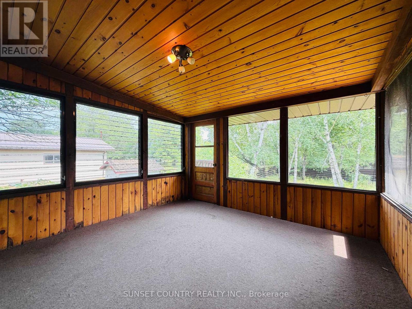239 MEMORIAL AVENUE - Image 6