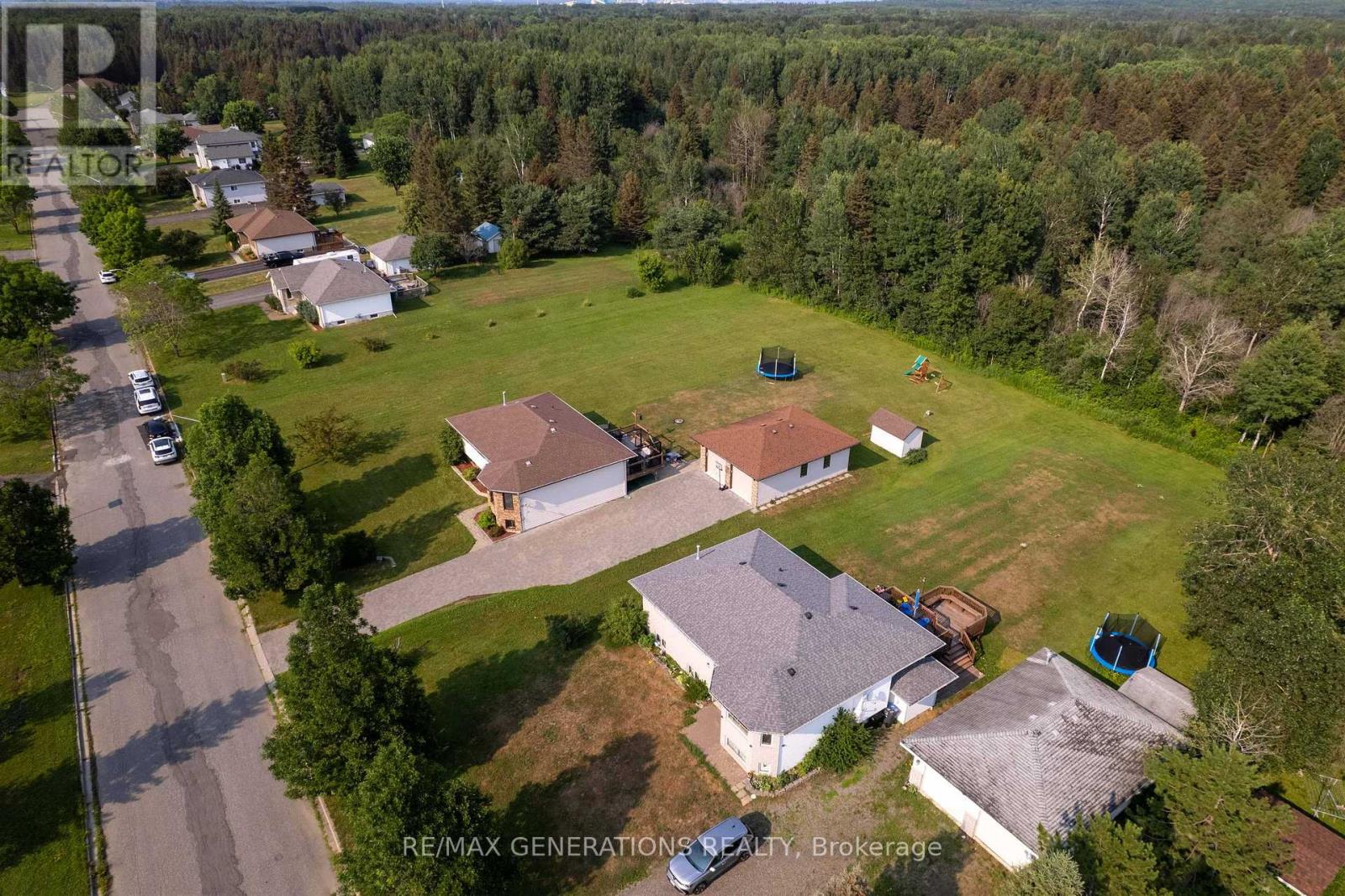 2446 CASPIAN STREET - 36