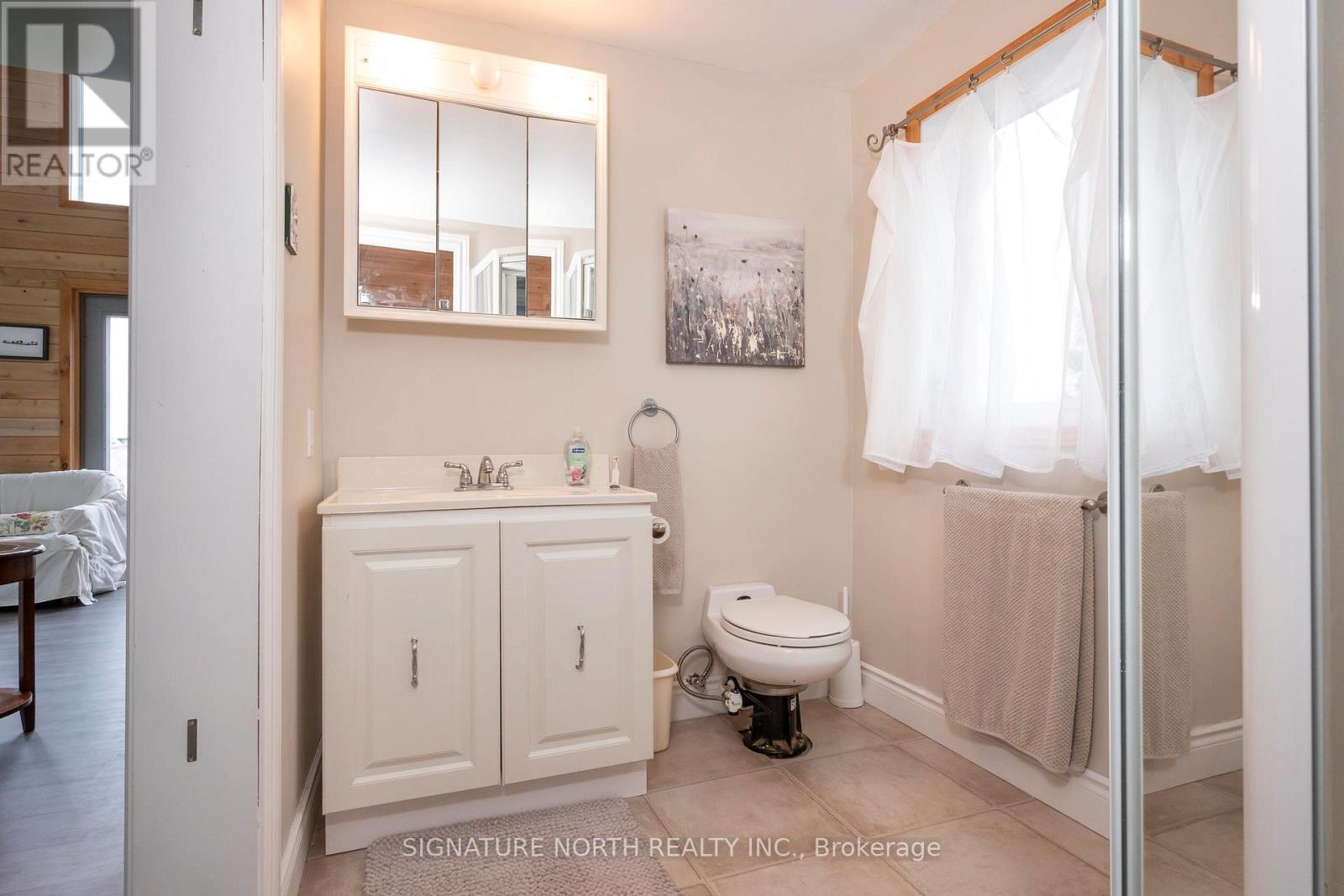 608 WHITE BIRCH BEACH ROAD - 22