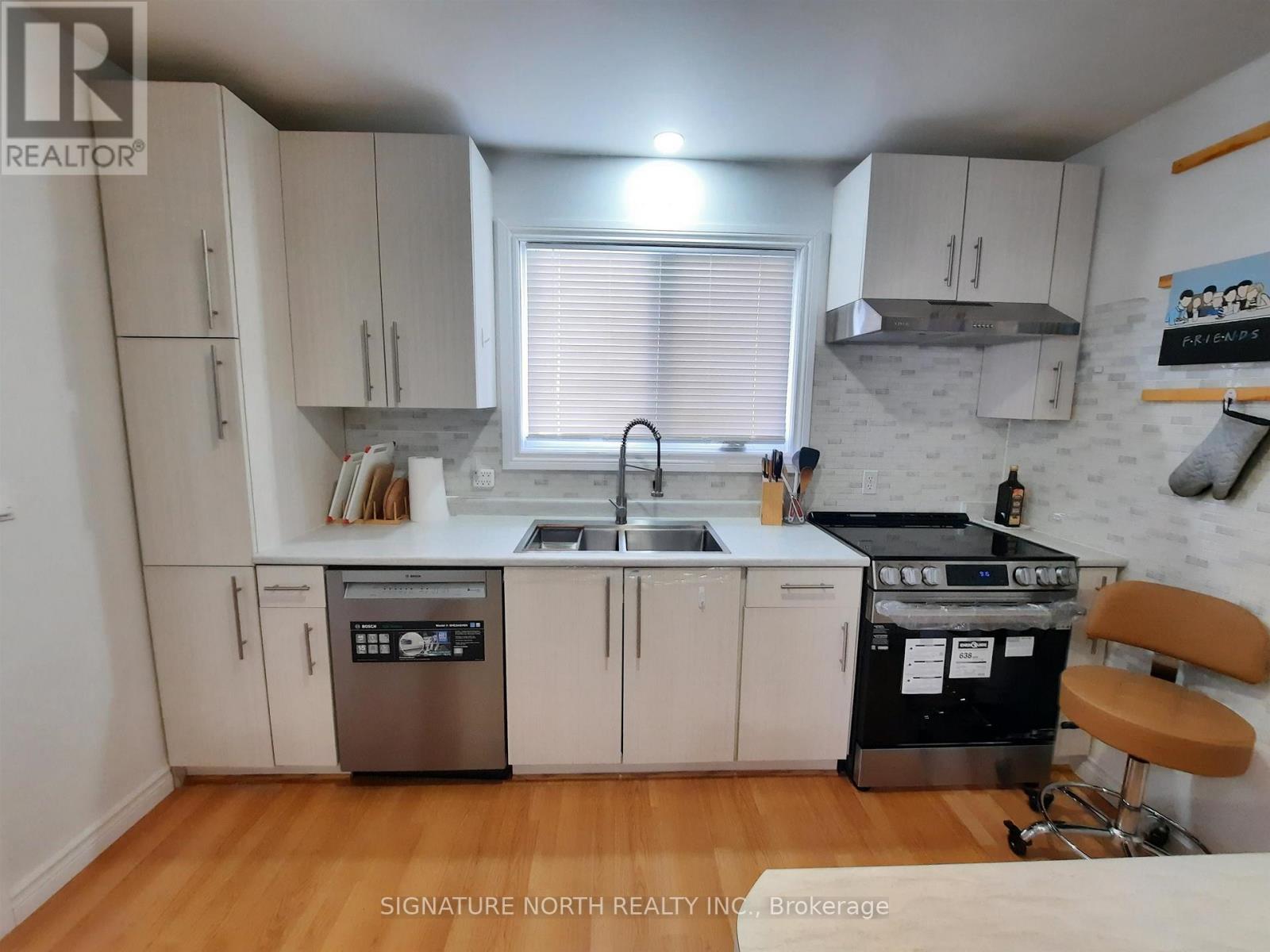 311 FOURTH AVENUE SW - 3